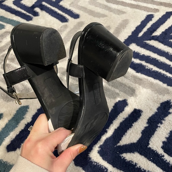 Anne Klein low heel black and white - Picture 2 of 4